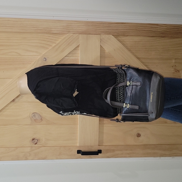 Liz Claiborne | Kelsey Mini Tote Bag - Picture 17 of 17